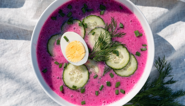Cholodnik auf Kefir – die rosa Sommersuppe aus Rote Bete